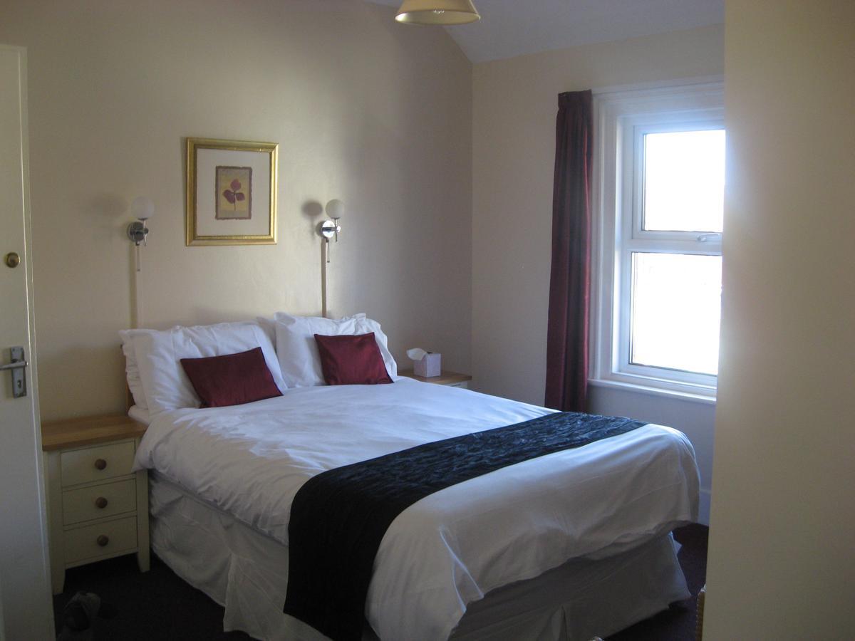 Bed and Breakfast Eastbourne Reymar Экстерьер фото